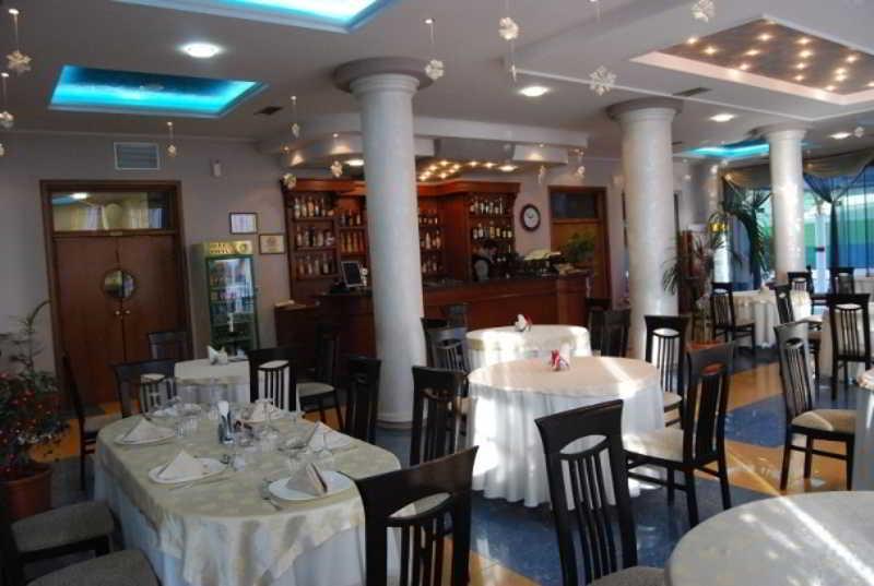 Hotel Bella Vista Škalngur Dış mekan fotoğraf